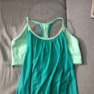 Lululemon 2 in 1 Tank!
